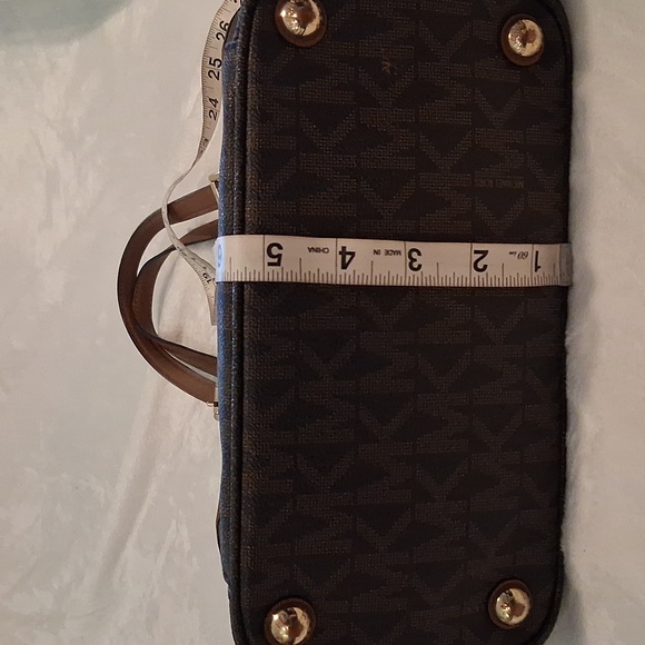 Pre-Loved MICHAEL KORS Tote Bag - Picture 12 of 16